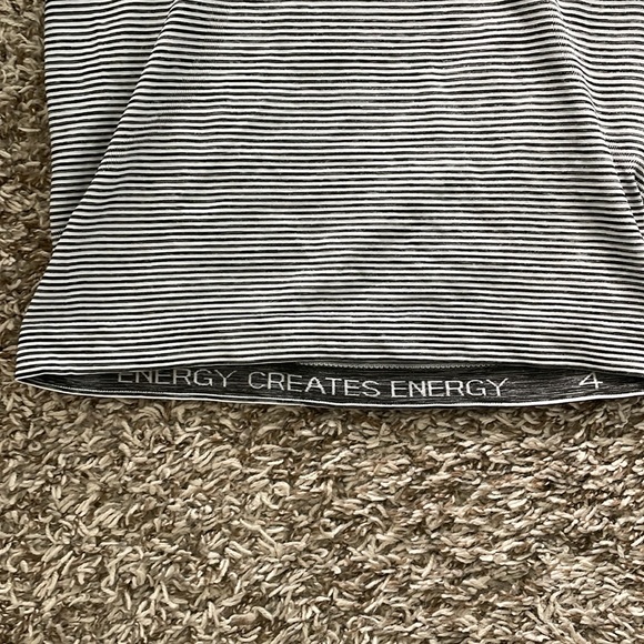 Lululemon swiftly - Picture 2 of 4